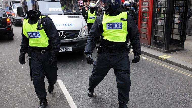 Atacul din Londra: politia metropolitana anunta ca a arestat 12 persoane