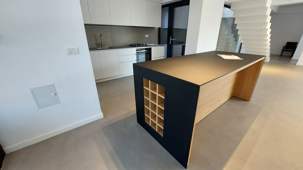 Cum arată o vilă nouă de peste jumătate de milion de euro din zona Pipera - Imagine 66