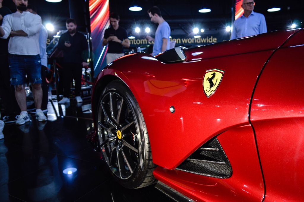 GALERIE FOTO | Țiriac Collection are un nou Ferrari cu peste 800 de cai putere și un preț de apro - Imagine 19