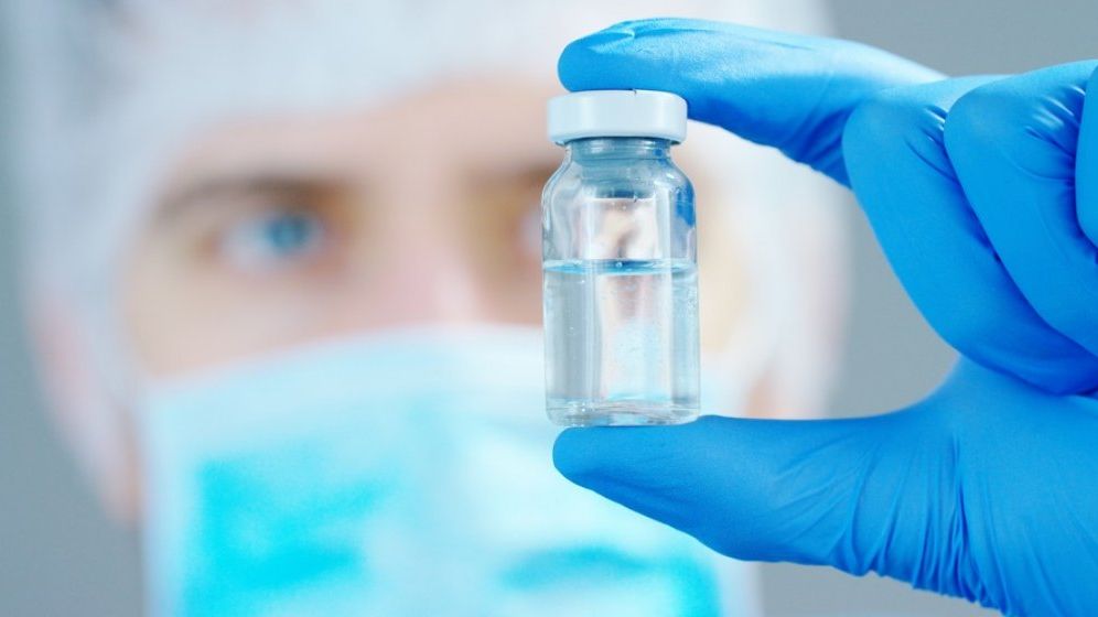 Premierul a aprobat solicitarea către Comisia Europeană ca România să beneficieze de încă 8 milioane de doze de vaccin