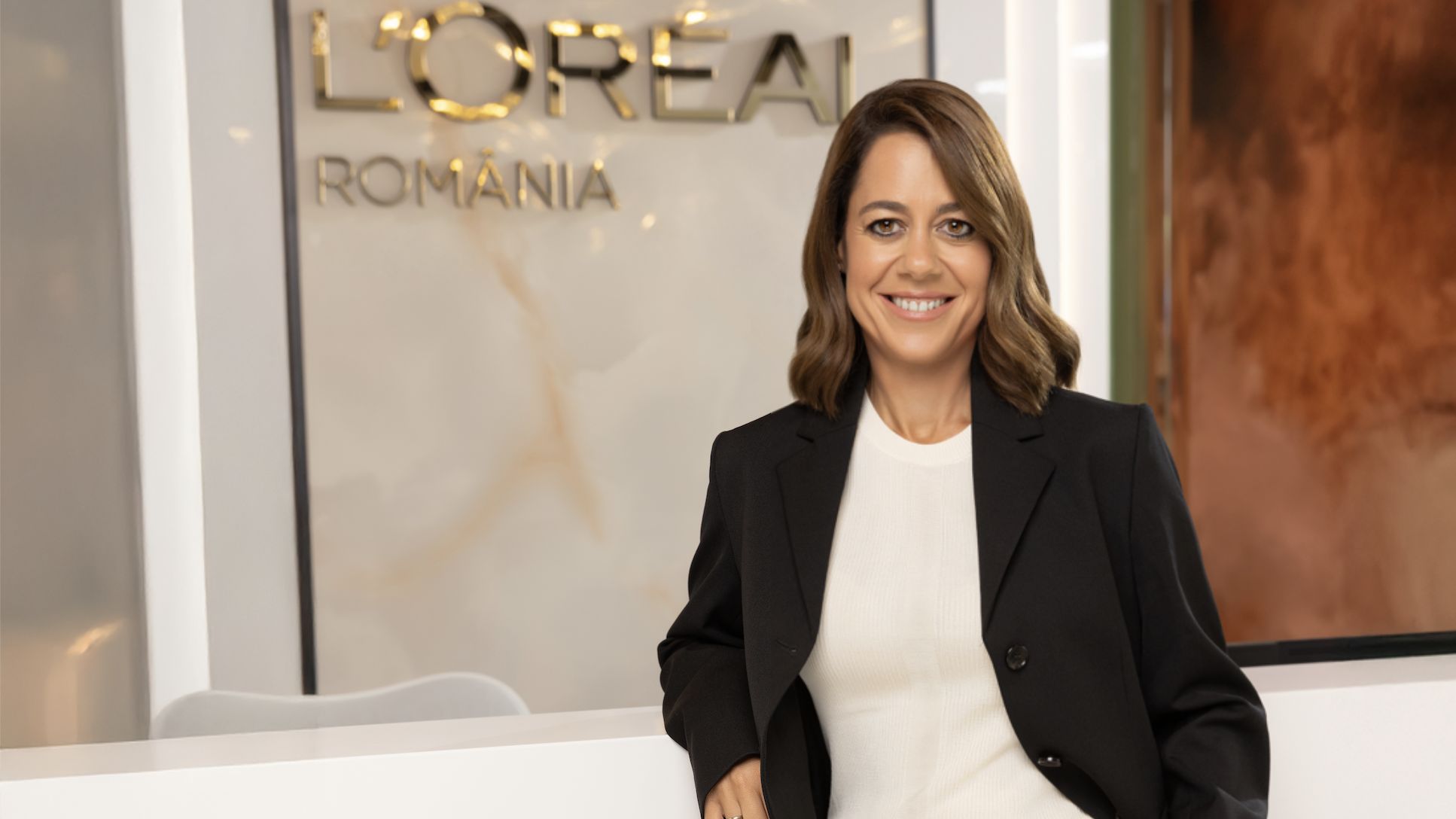 Ioanna Christopoulou, L’Oréal România: Piața de beauty este mereu aglomerată. Dar România este o țară care încă are potențial de creștere. Oamenii sunt interesați de cum arată