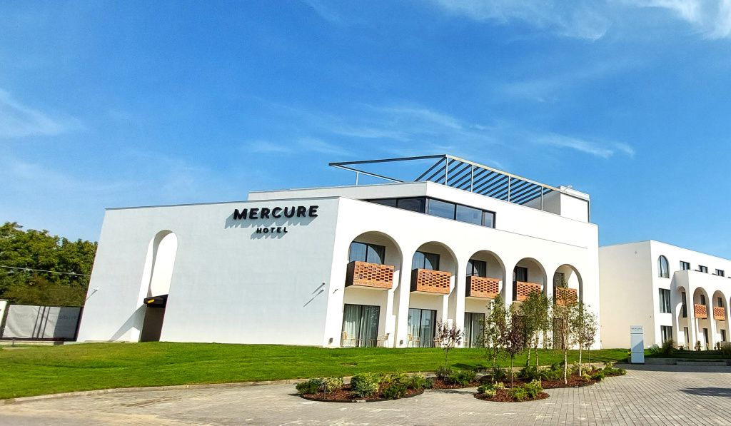 Cum arată cel mai nou hotel din România, construit pe proprietatea unui fost mare boier - Imagine 84
