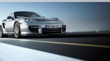 Cel mai puternic si mai rapid Porsche de strada