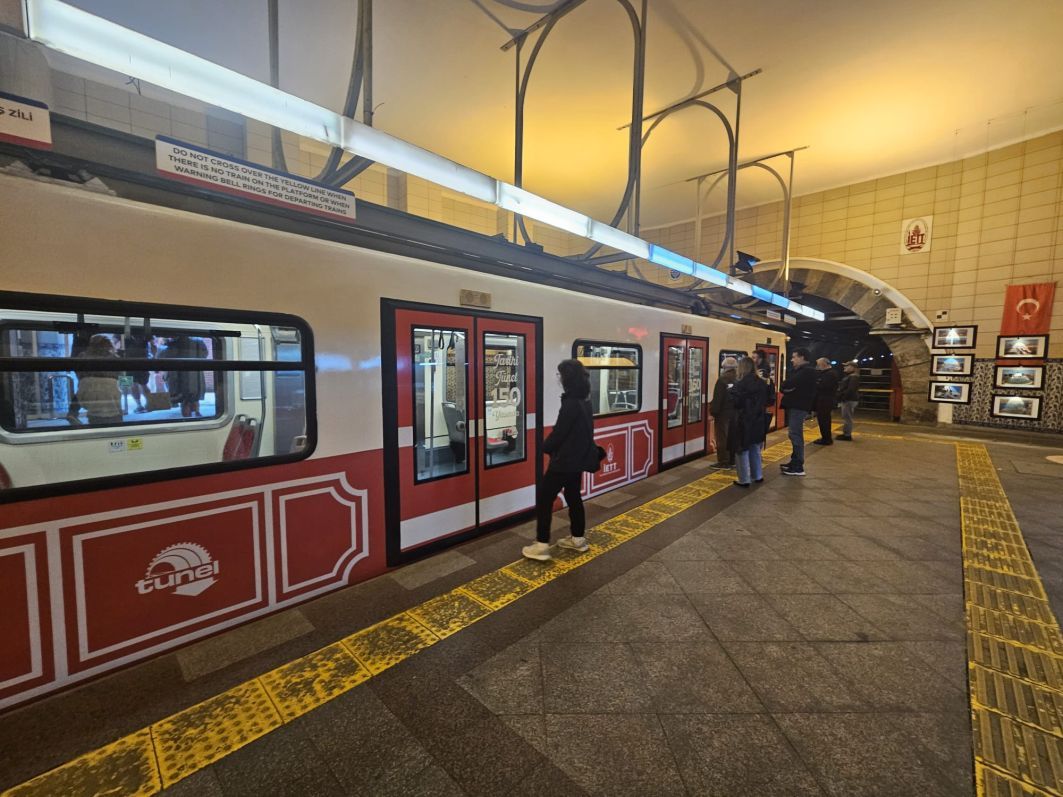 [FOTO] Istanbulul dincolo de clișee: O incursiune în lumea artei contemporane și a experiențelor neașteptate - Poza 29