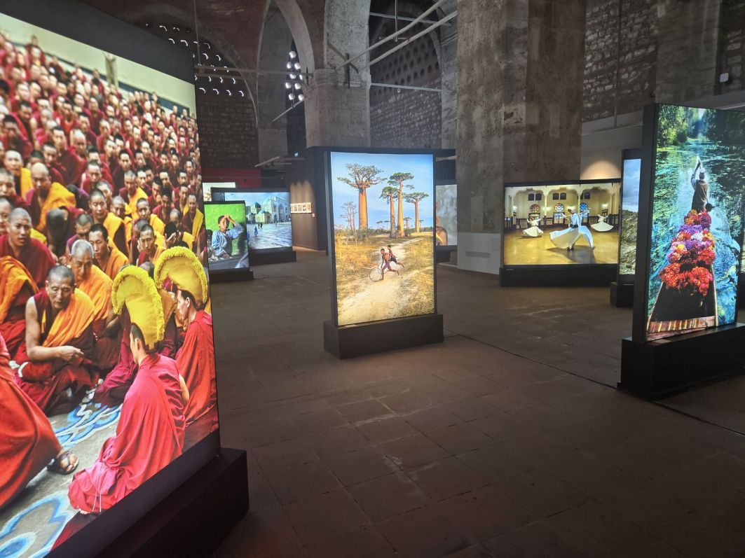 [FOTO] Istanbulul dincolo de clișee: O incursiune în lumea artei contemporane și a experiențelor neașteptate - Poza 6
