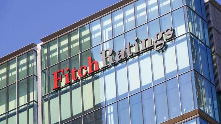 Fitch: Politica fiscala expansionista a Romaniei va spori dezechilibrele macroeconomice