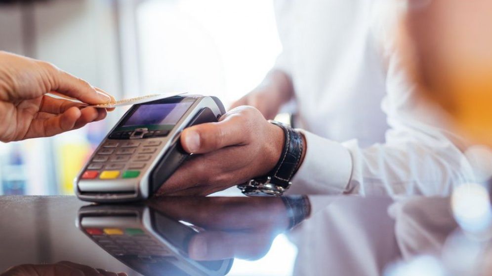 Edenred: Angajatii romani, in top 5 in Europa la adoptia tichetelor de masa pe card