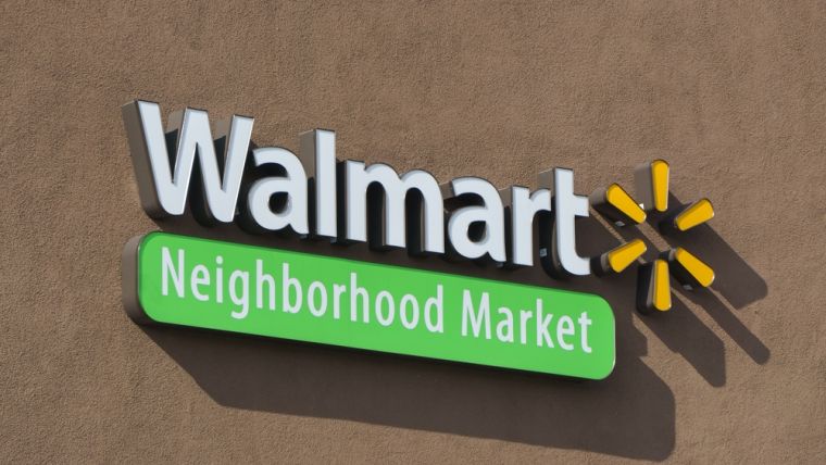 Walmart ameninta transportatorii: nu mai faceti business cu Amazon