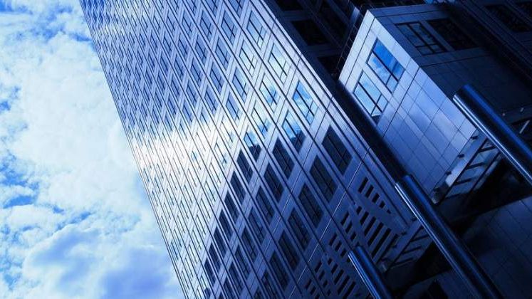 Franta vs. Romania, in duelul imobiliarelor: Tara noastra surclaseaza nationala Hexagonului. La ce capitole cheie avem, insa, de recuperat?