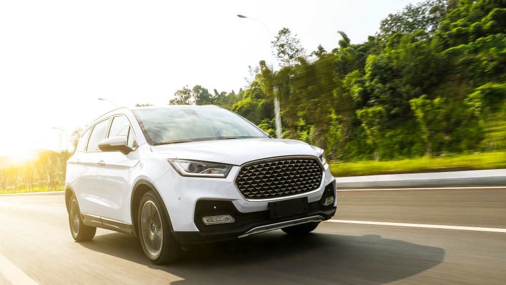 Economisiți bani cu un SUV ieftin de întreținut. Top SUV-uri recomandate