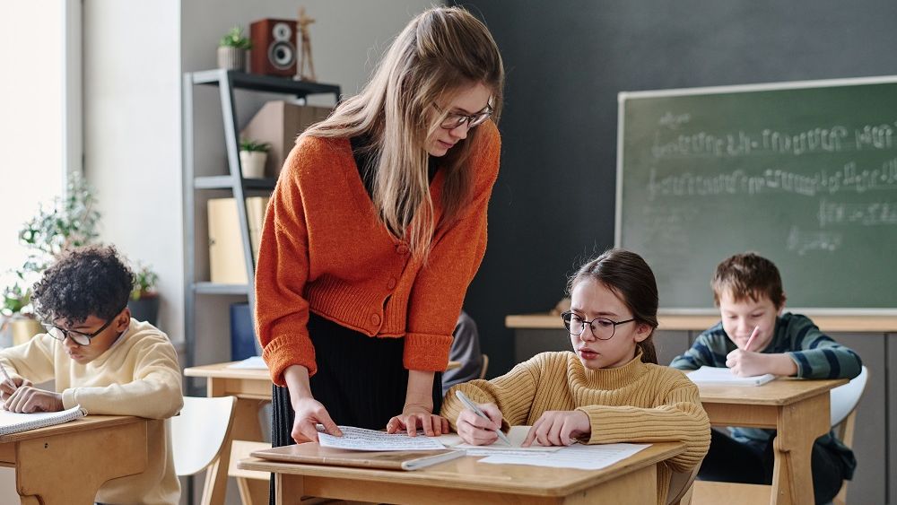 Ministerul Educației, despre scăderile de drepturi salariale semnalate de sindicate: „Nu e vorba despre o diminuare a salariilor”