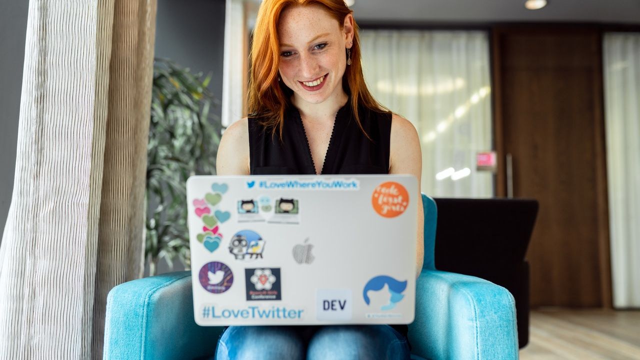 Ce aplicații software pot ușura munca unui departament de HR?