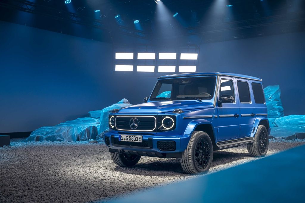 GALERIE FOTO | Mercedes-Benz a prezentat prima Clasa G electrică - Imagine 11
