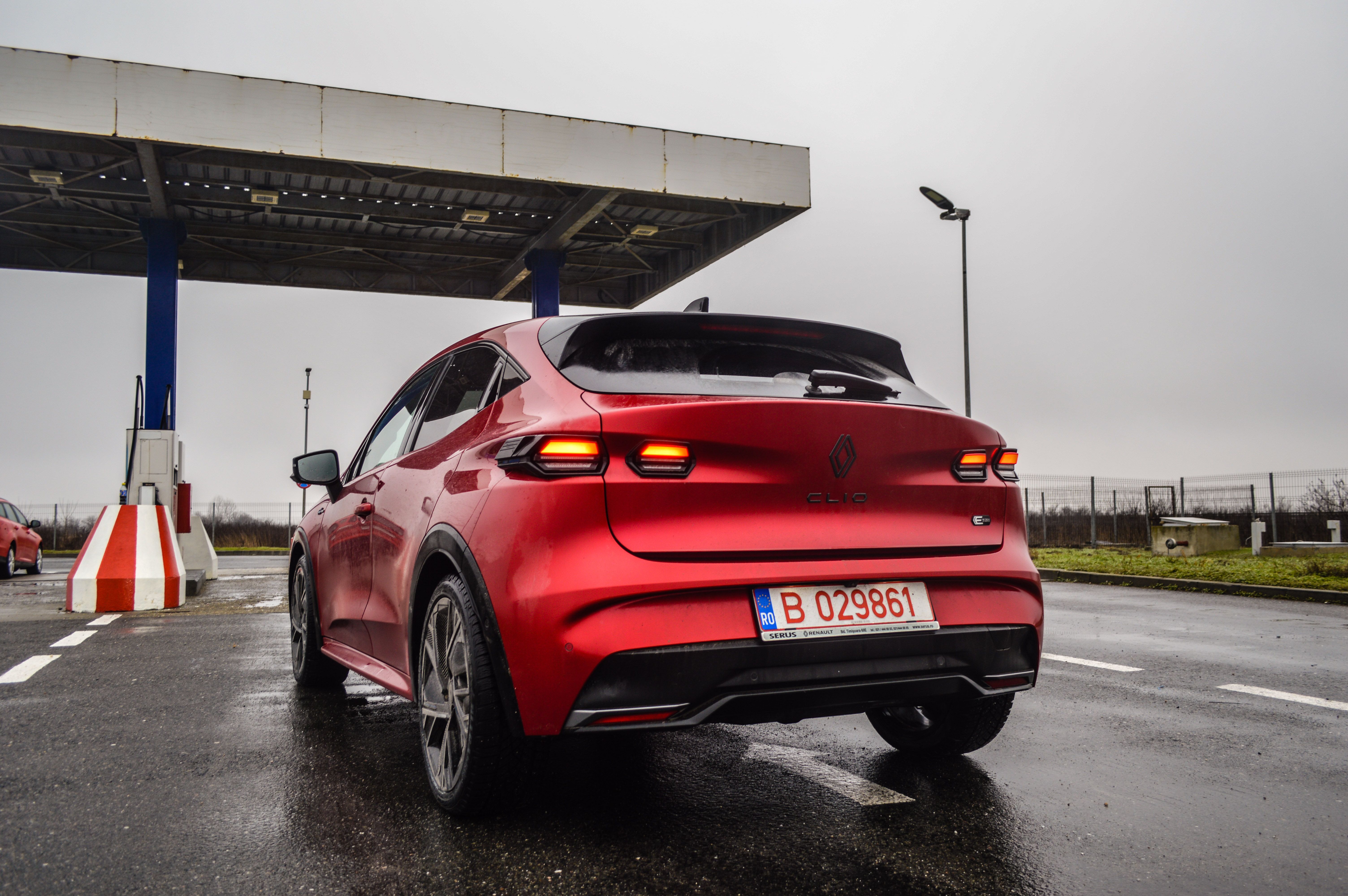 FOTO | Prim contact cu Renault Clio 6: Cât de bună este noua generație a best-sellerului francez - Poza 12