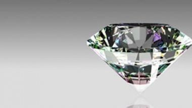 Brand-urile de lux salvate de online?