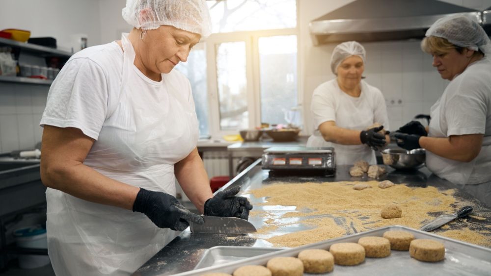 Românii de peste 45 de ani, în căutare activă de locuri de muncă. Vremurile dificile îi scot din „latență”