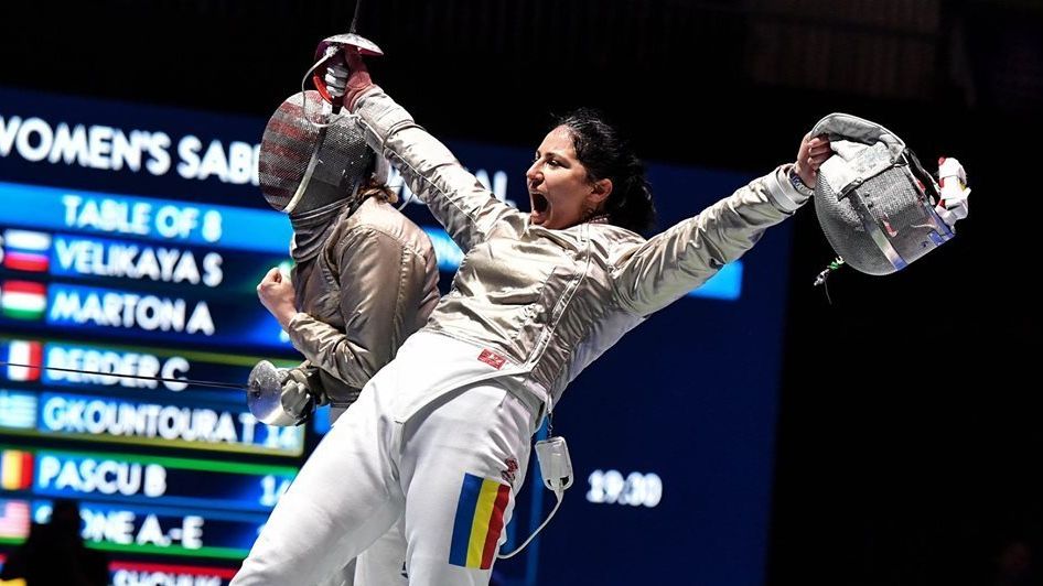 Bianca Pascu, medaliata cu bronz in proba individuala de sabie la Campionatele Mondiale de scrima de la Budapesta