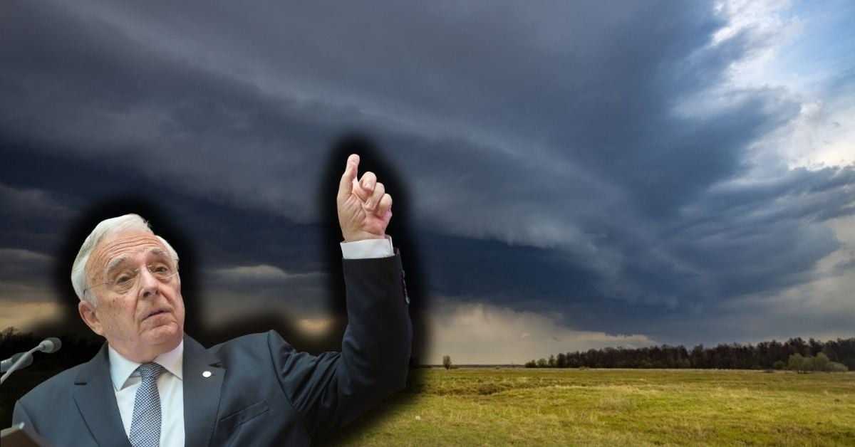 Două crezuri ale lui Isărescu pentru economia României: „Nu văd o recesiune dramatică” și „Știu că toamna plouă”