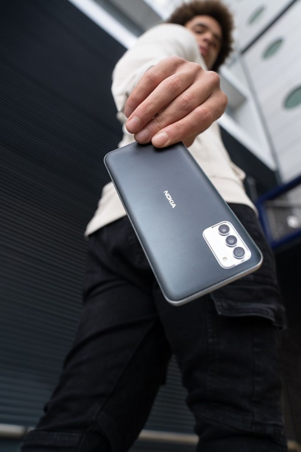 Cum arată Nokia G42 5G: cum arată telefonul nou lansat de HMD Global - Imagine 2