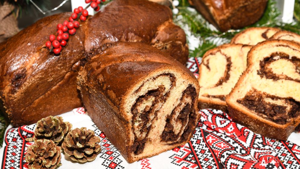 Cum poți ajuta România să își scadă datoria? Lucian Anghel, Libra Bank: Cumpără cozonac românesc, nu Panettone