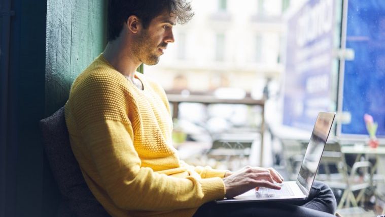 Vrei sa devii freelancer? 6 platforme care sa te ajute