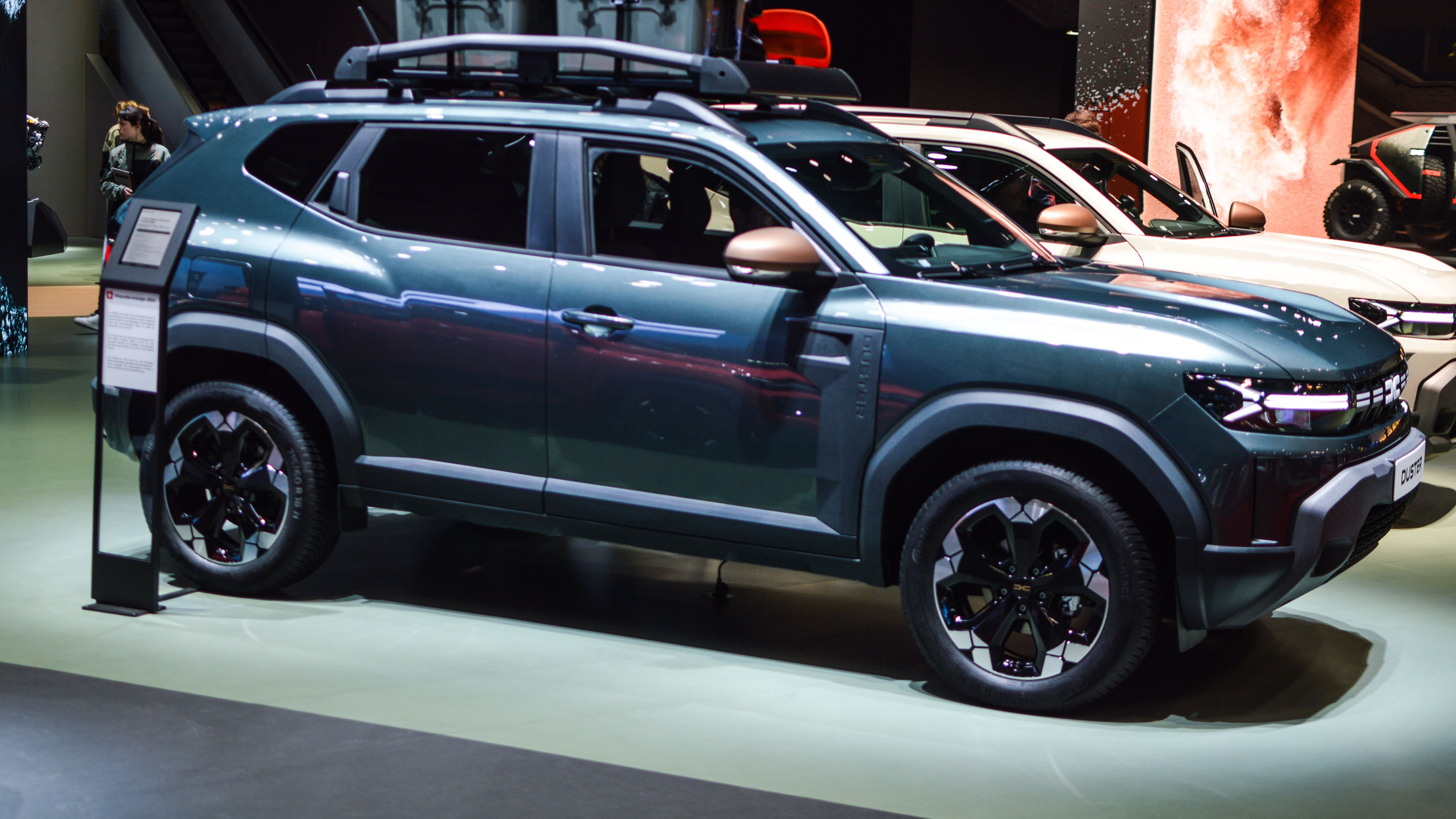 Dacia: Peste 4.500 de clienți au rezervat online mașini în prima parte a anului