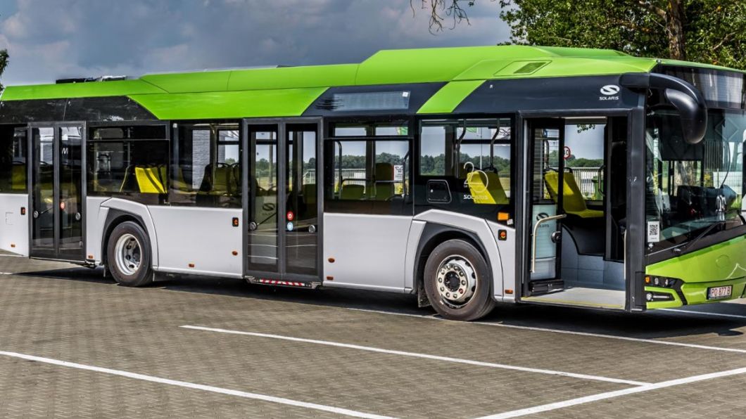 In Bucuresti, coli A4. La Cluj, aplicatie mobila pentru Transport Public