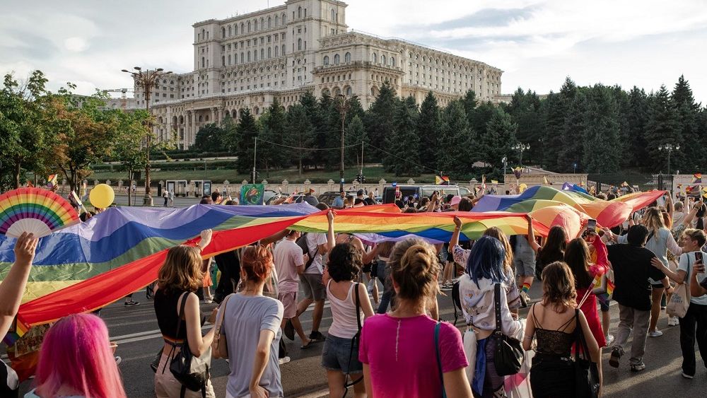 România și incluziunea LGBTQIA+ la job. Sociolog: „Nu mai există neapărat o atitudine anti, ci mai curând o așezare”