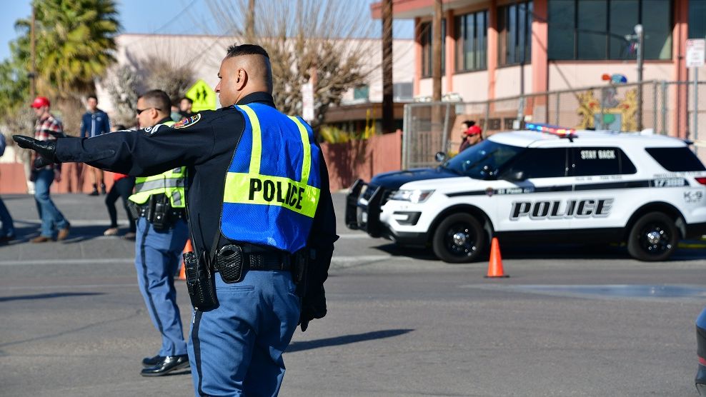 SUA în stare de șoc: 19 copii uciși într-o școală. Atacatorul își luase arme de ziua lui