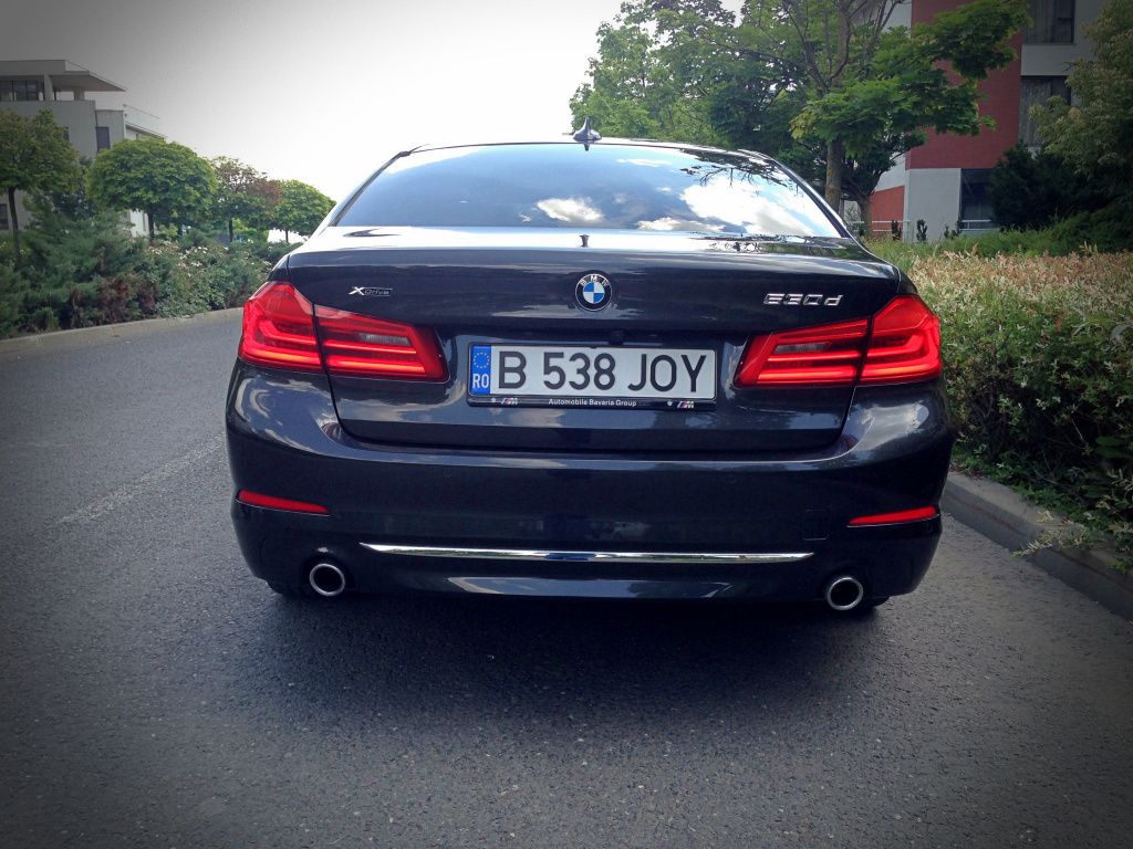 BMW Seria 5 sedan - Imagine 8