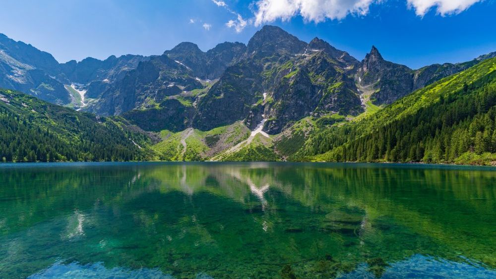Munții Tatra intră pe radarul turiștilor cu buget redus: peisaje alpine și prețuri mai mici decât în Alpi
