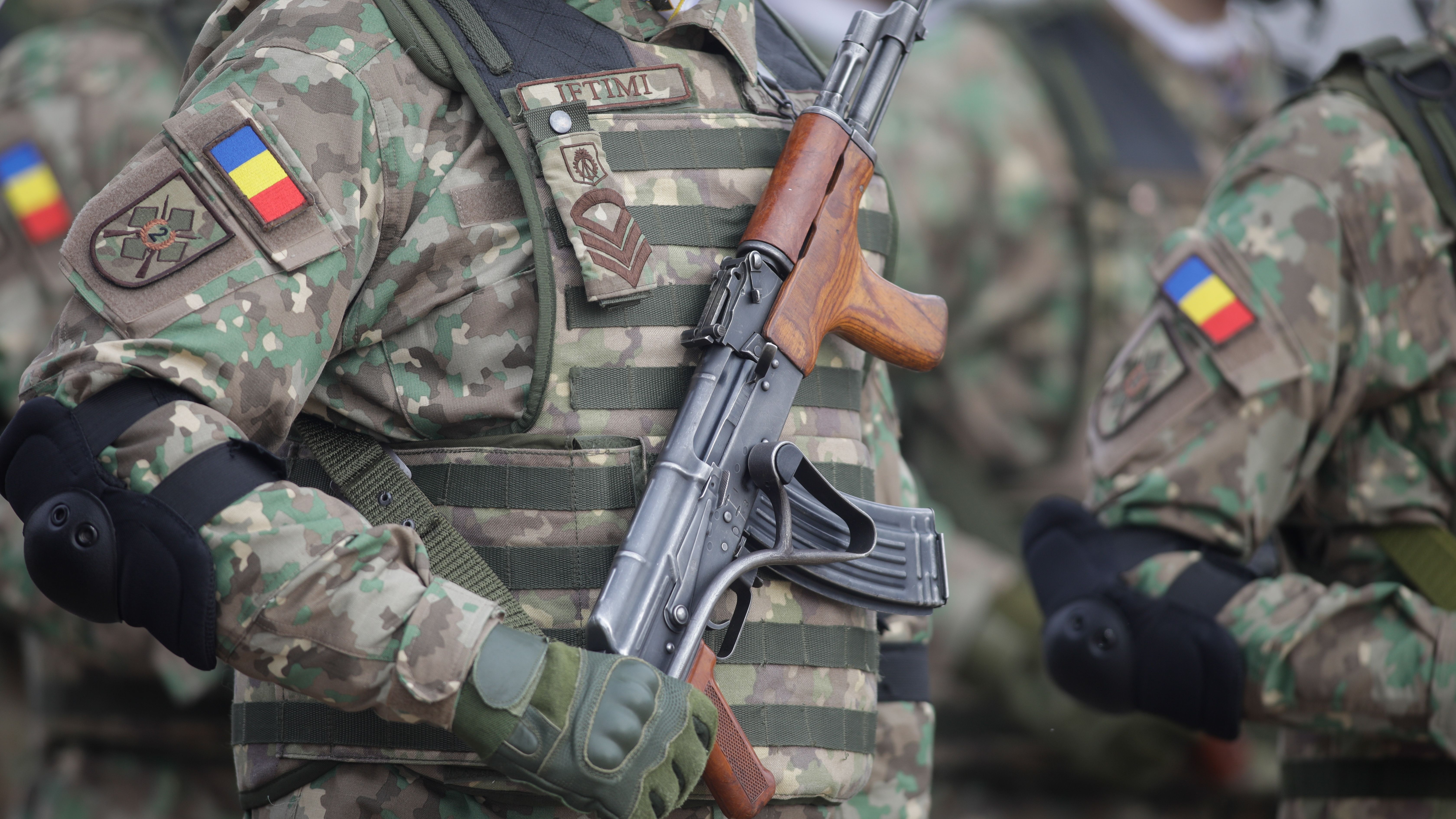 Armata Română cheamă rezerviștii la exerciții militare. Cei care nu se prezintă riscă să fie amendați