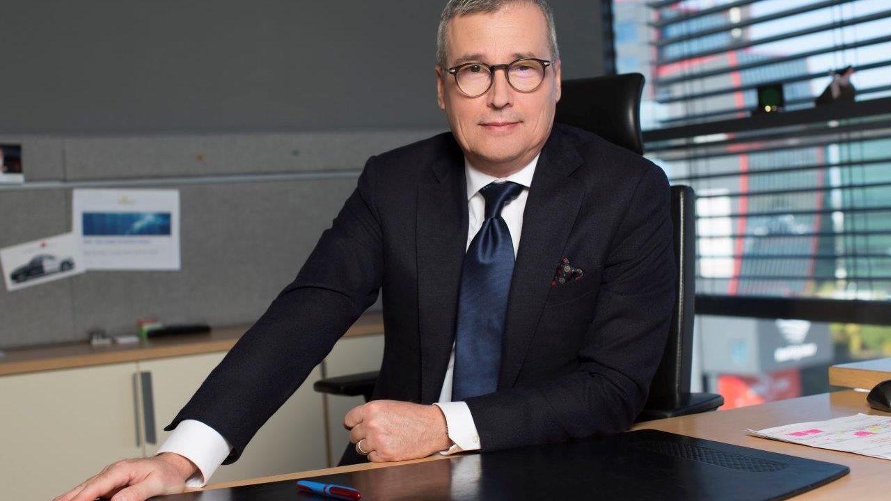 Brent Valmar, Porsche România: Vrem ca una din zece mașini livrate să fie electrică