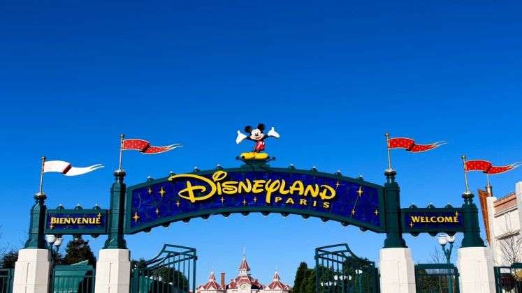 Compania Walt Disney va investi 1,5 miliarde de euro in Euro Disney, la care si-a marit participatia la 85,7%