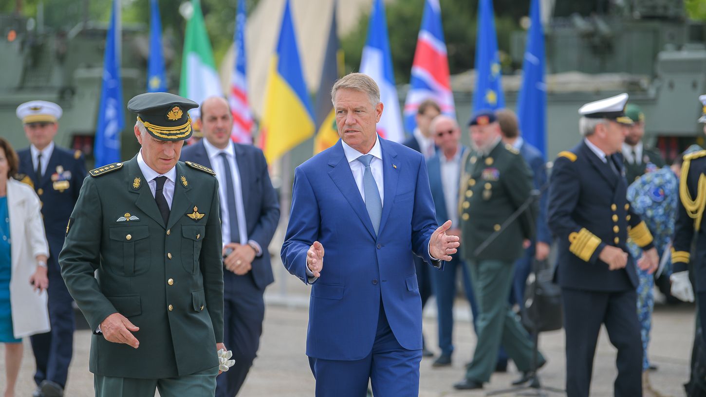 A trimis România arme Ucrainei? Răspunsul președintelui Klaus Iohannis
