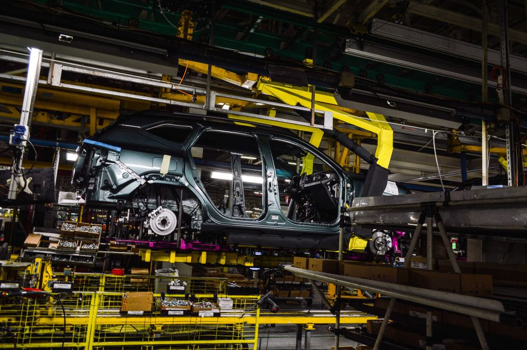 [FOTO] Cum arată fabrica Dacia Mioveni, "žcasa" lui Bigster în care s-au investit 340 mil. euro - Imagine 35