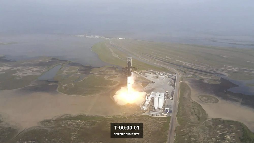 BREAKING | Racheta lui Musk, cea mai mare din lume, a explodat după decolare