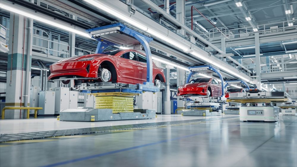 Producătorii auto europeni ar putea pierde miliarde de euro după ce Trump a crescut taxele vamale