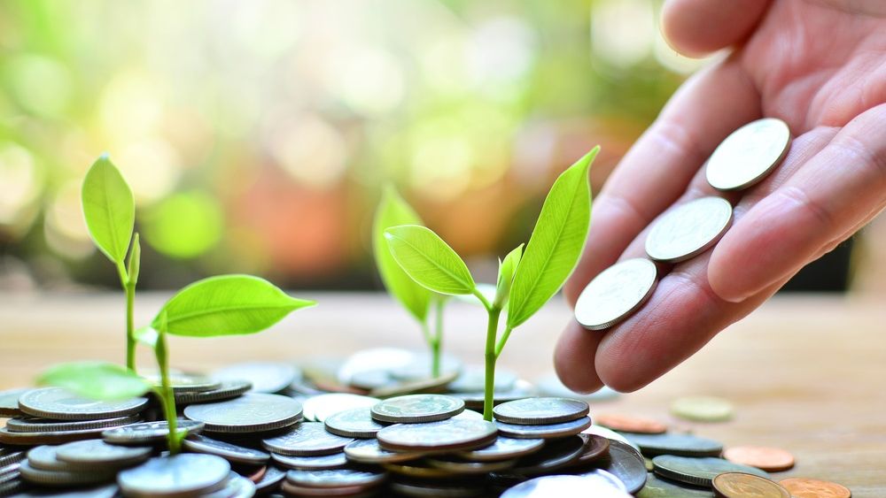 Piaţa de asigurări a crescut cu aproximativ 24% în 2021