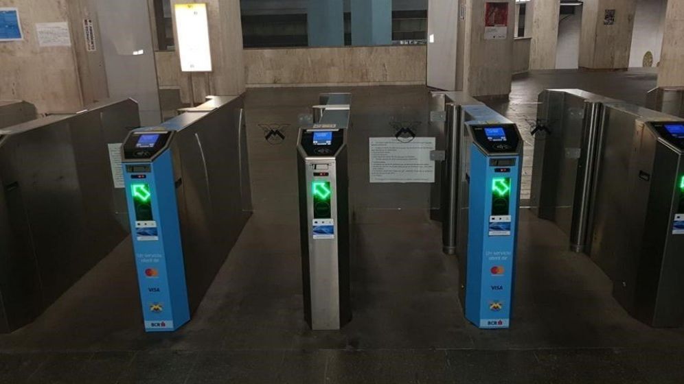 Cum va circula metroul în minivacanța de Paște: este interzis accesul cu candele aprinse la metrou