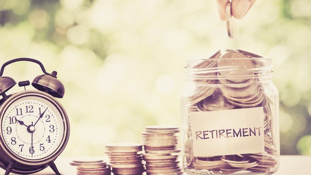 Sumele ce depasesc 10.000 de lei din pensie, impozitate cu 90% - proiect
