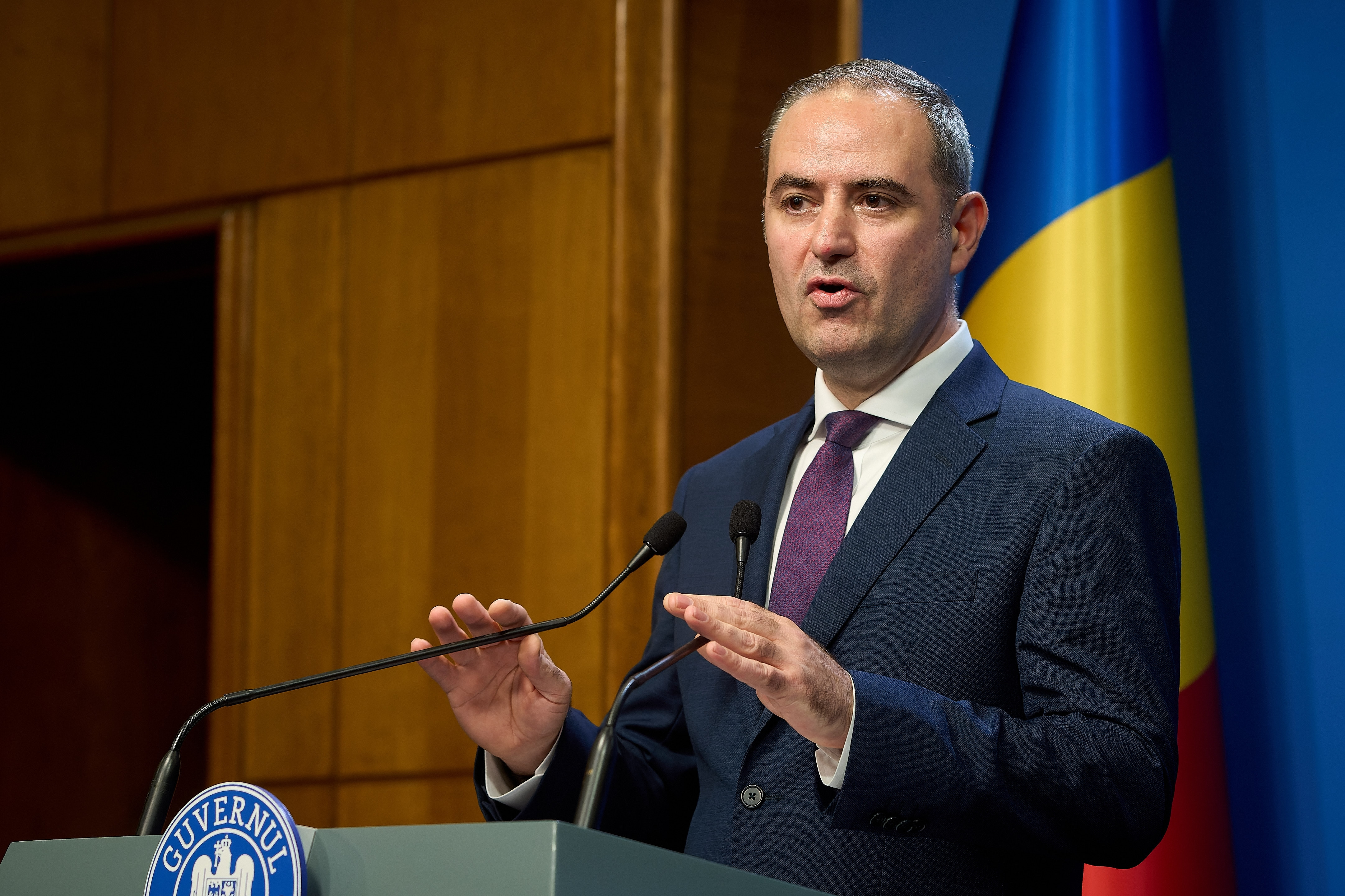 Gaura din buget s-a micșorat aproape la jumătate: Deficit de 1,75% din PIB după 5 luni