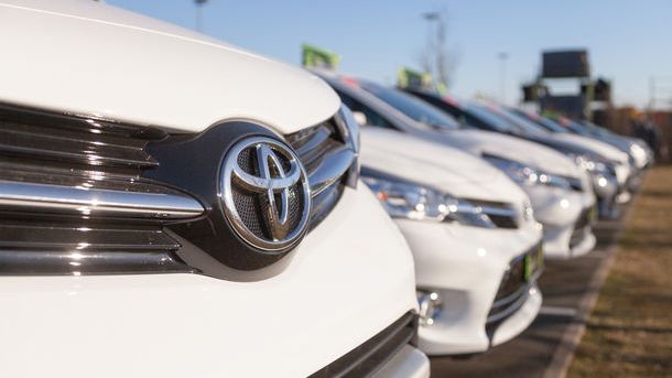 Toyota va cumpara 5% din actiunile Suzuki: constructorii vor continua dezvoltarea in comun a modelelor electrice