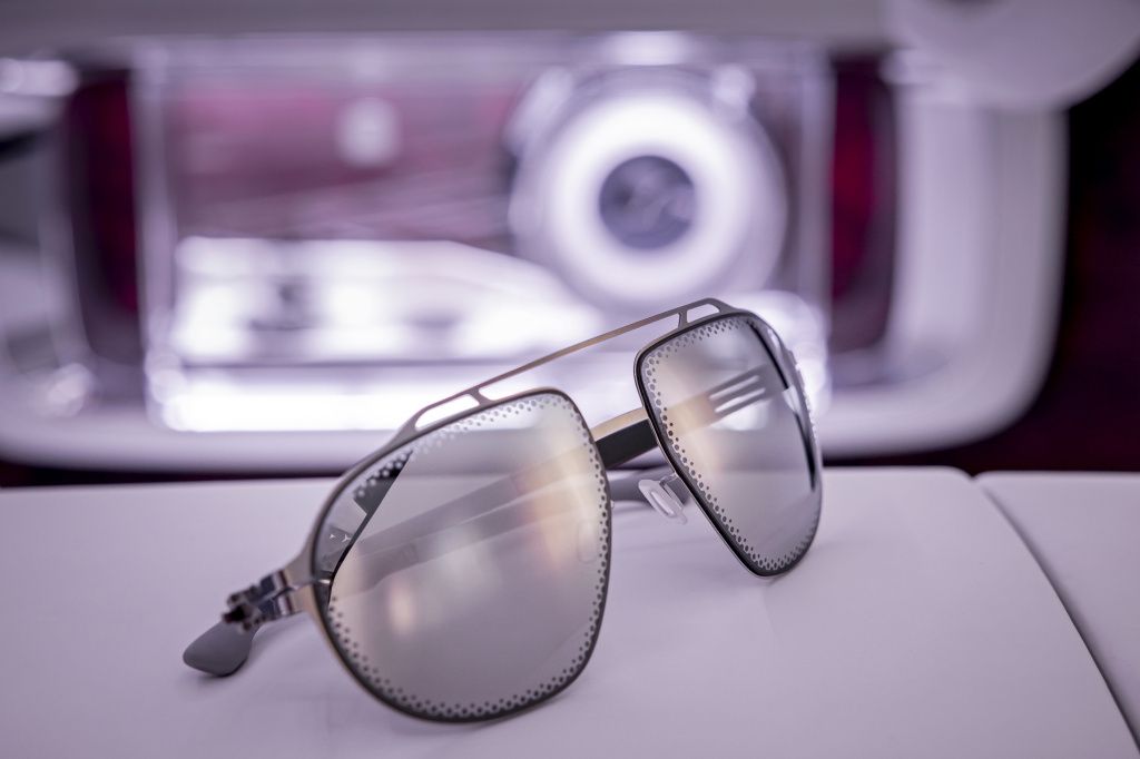 Lux, eleganță și tehnologie fără frână: Mercedes Benz dă startul unei noi ere premium în co - Imagine 31