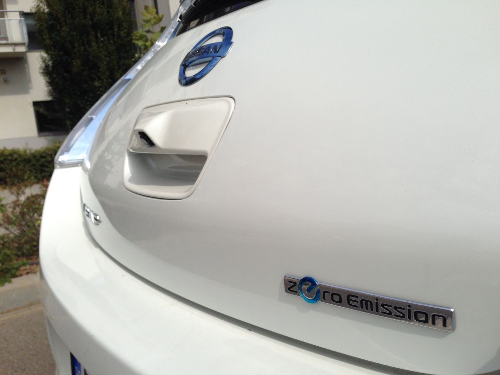 Nissan Leaf - Imagine 16