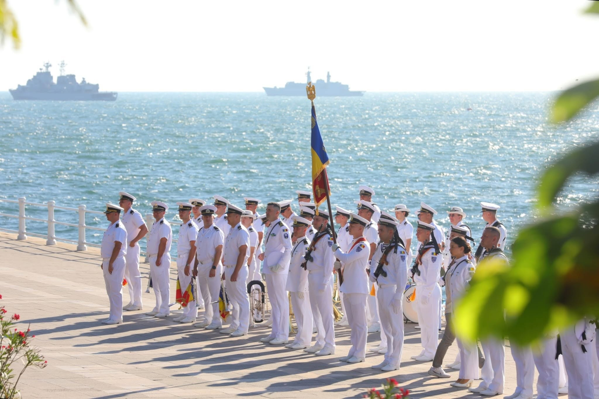 Peste 3.500 de militari participă la Ziua Marinei, la Constanța. Nave și aeronave din cinci țări, în exercițiul naval