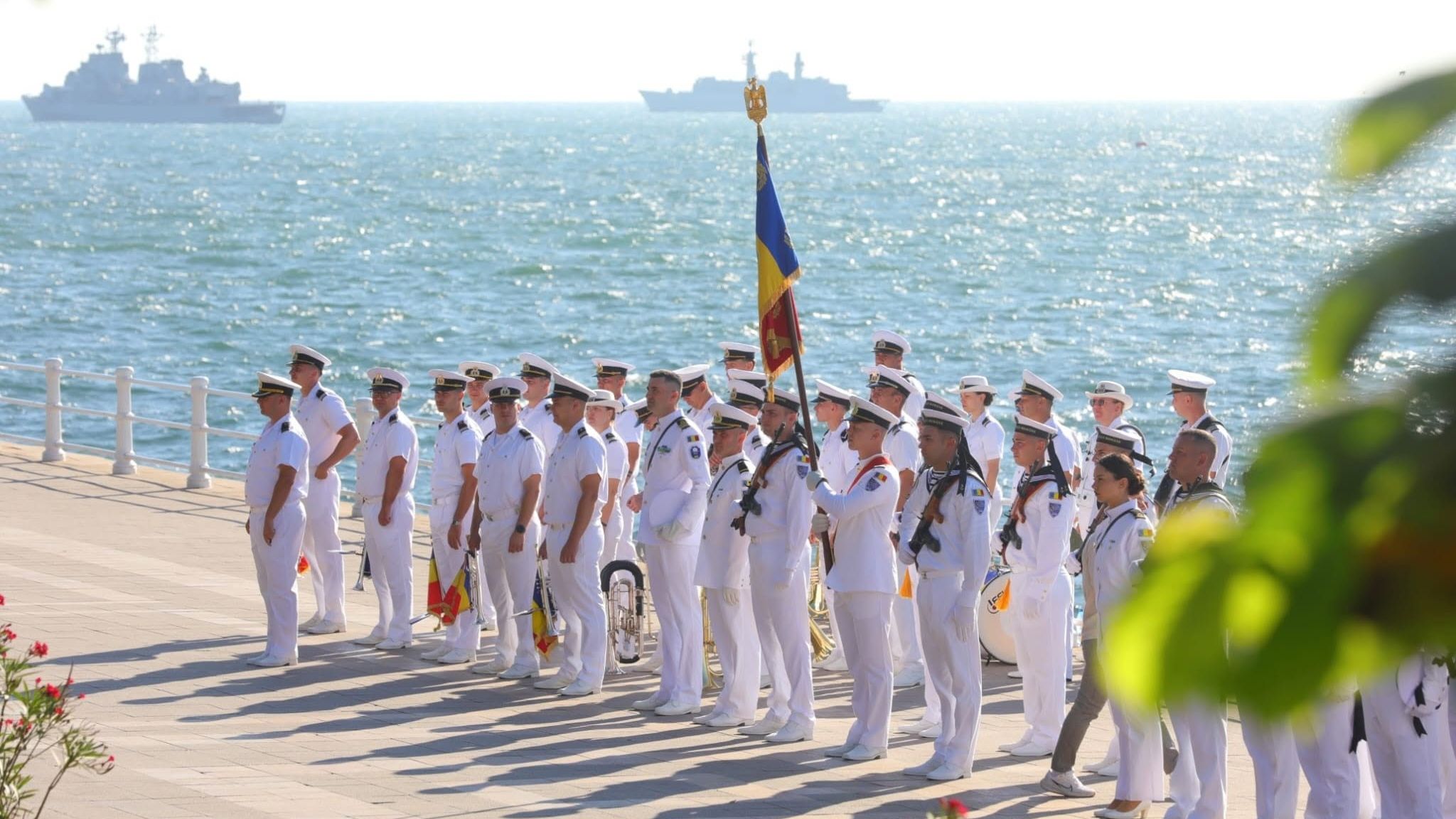 Peste 3.500 de militari participă la Ziua Marinei, la Constanța. Nave și aeronave din cinci țări, în exercițiul naval