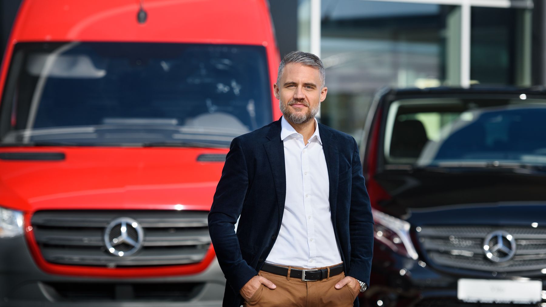 Mercedes-Benz Vans lansează campania ”Curajul de a merge mai departe” și anunță beneficii financiare la achiziția de autovehicule de transport
