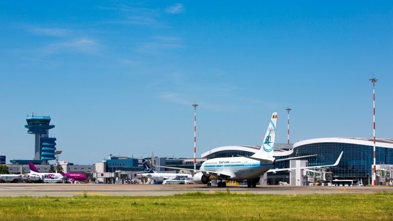 Record istoric absolut de trafic pe aeroporturile bucureștene la început de iulie. Anul 2025 a fost și el unul record