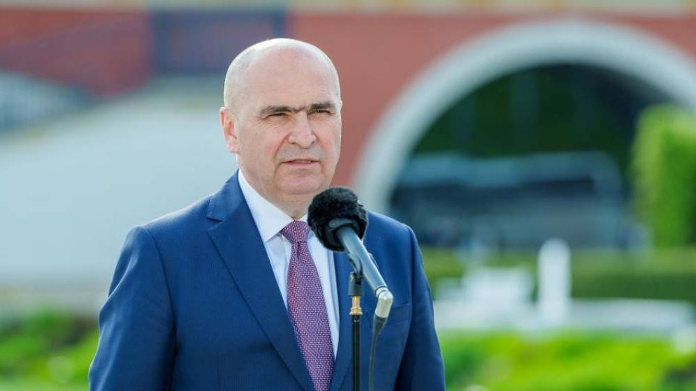 Bolojan spune că PNL își asumă vina pentru deficit. Urmează concedieri și, posibil, creșteri de taxe